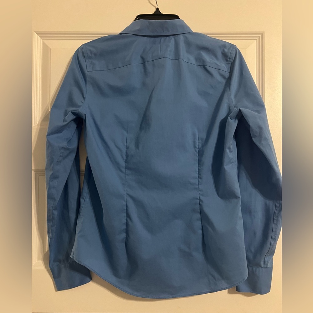 Lauren Ralph Lauren Women’s Blue Non-Iron Button Down Long-sleeve Shirt Small - Picture 4 of 4